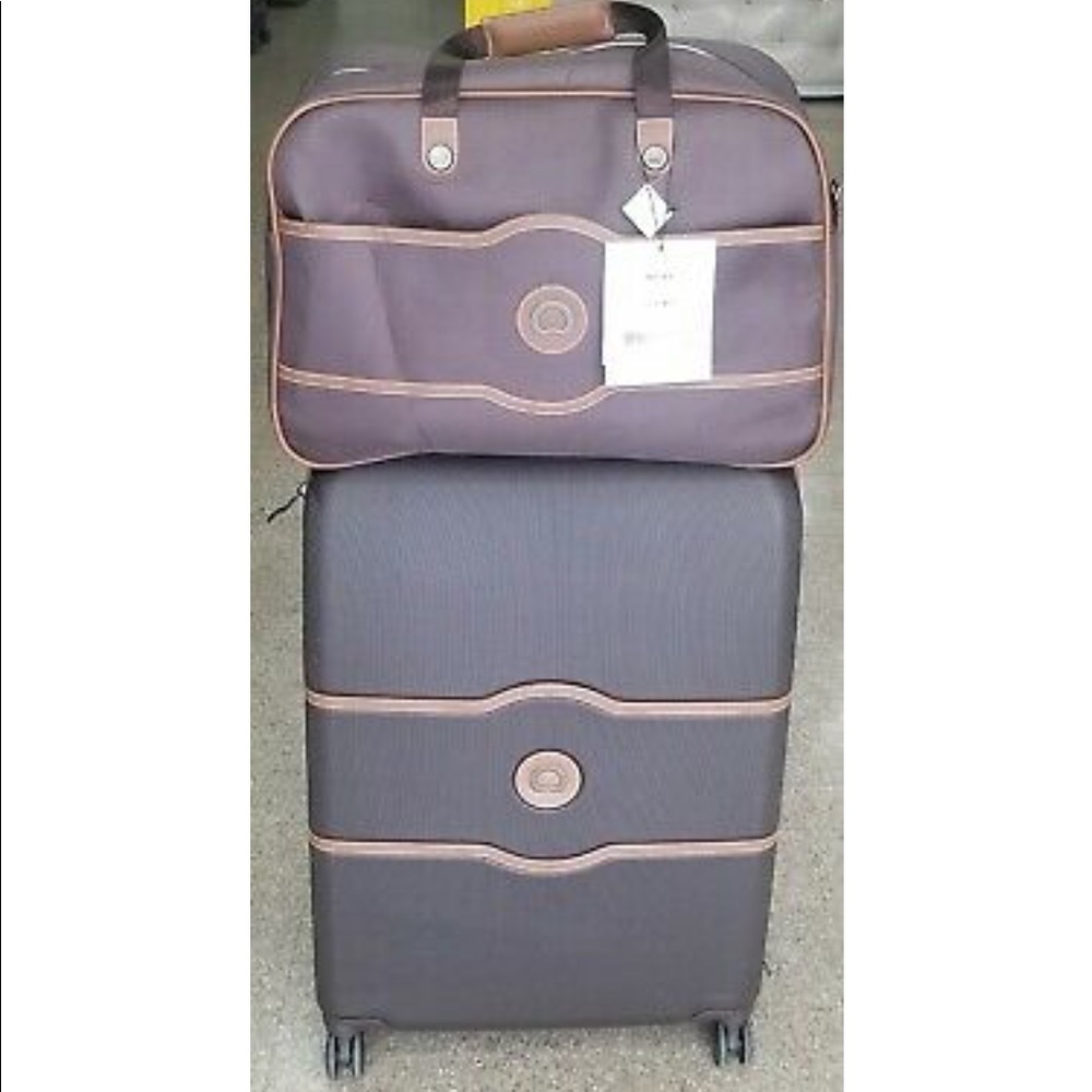 Delsey Chatelet 28" Suitcase set ❤️NEW w/ DEFECT❤️